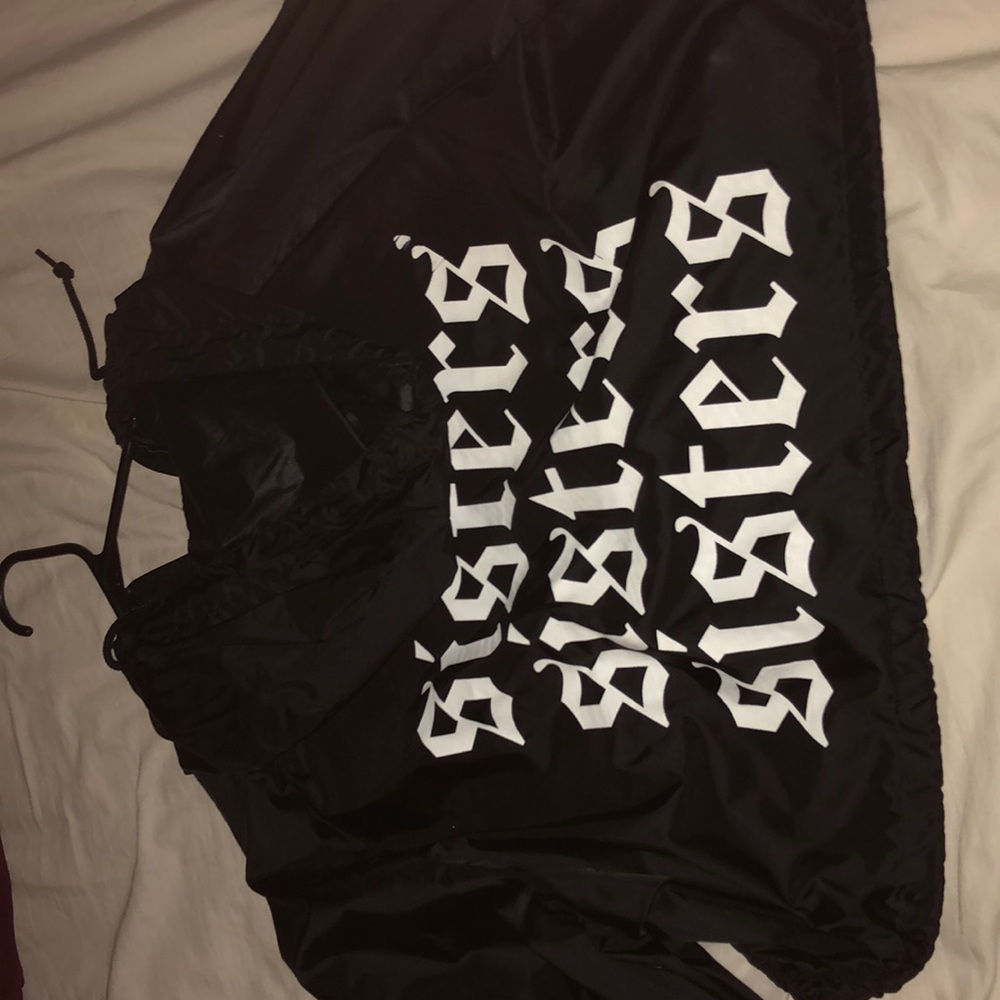 jacket - Picture 2 of 2